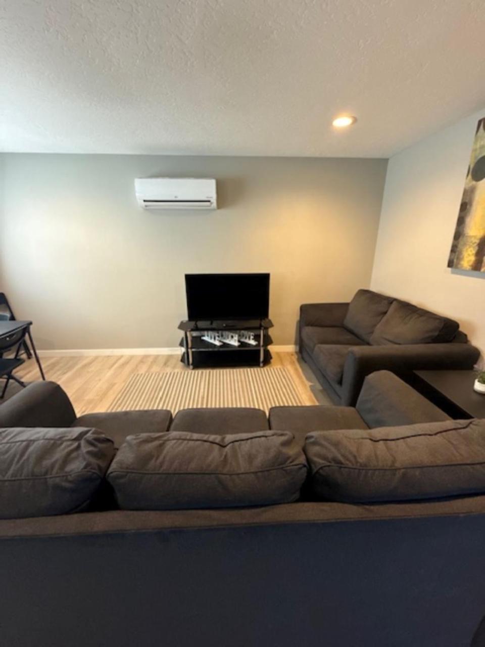 Valley Escape In Quiet Area Neighborhood Spokane Valley Room photo